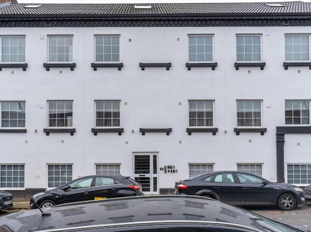 Cool Top Floor Apartment Very Near Birmingham Centre ภายนอก รูปภาพ