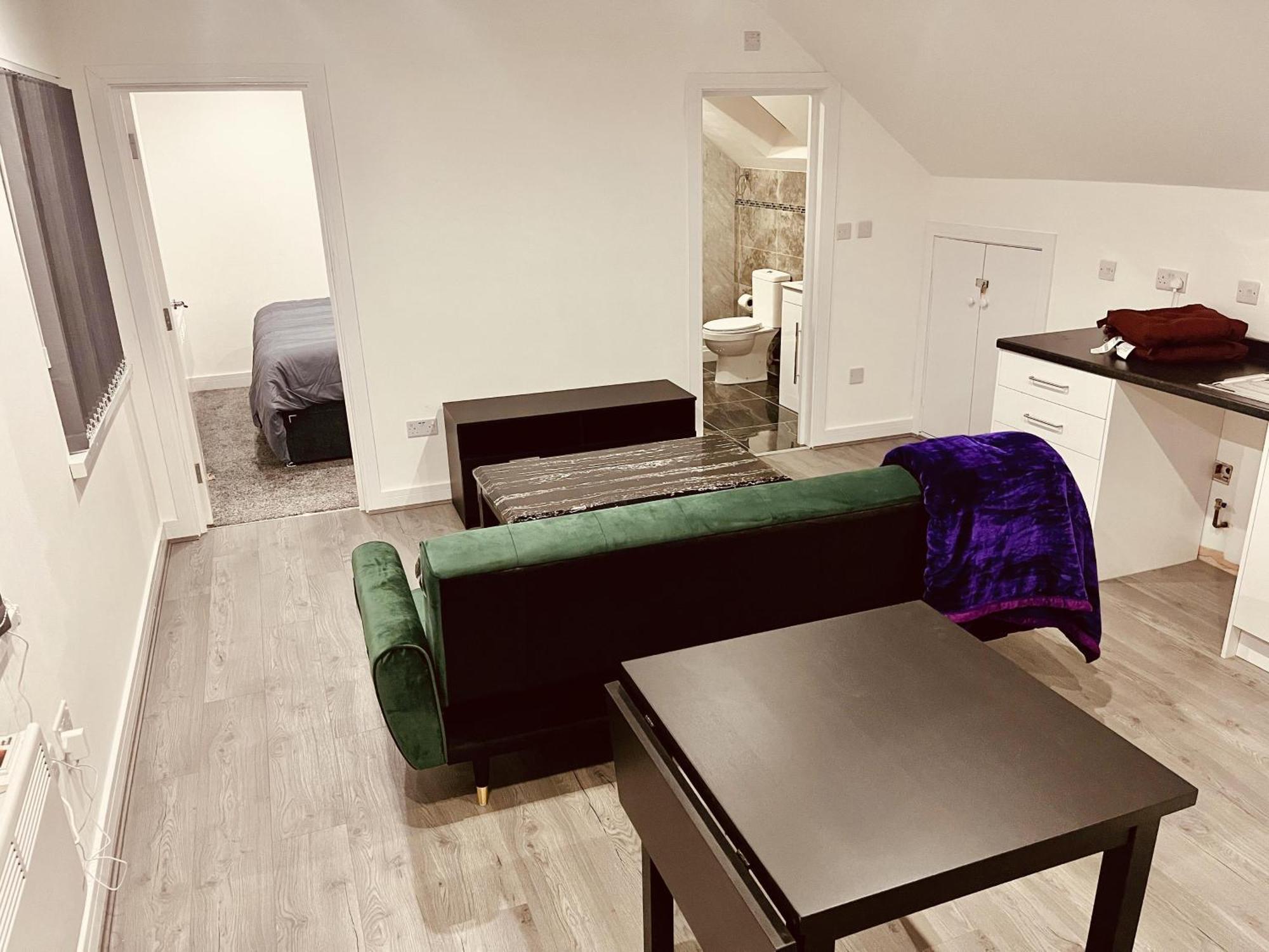 Cool Top Floor Apartment Very Near Birmingham Centre ภายนอก รูปภาพ